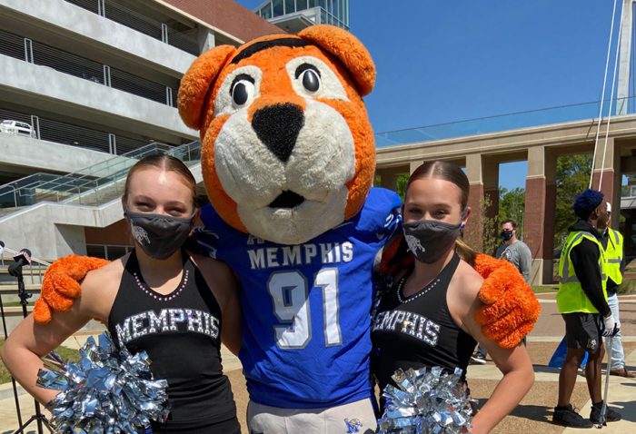 Image of Memphis Athletics, Nobody Trashes Tennessee team up for Blue & Gray Cleanup Day